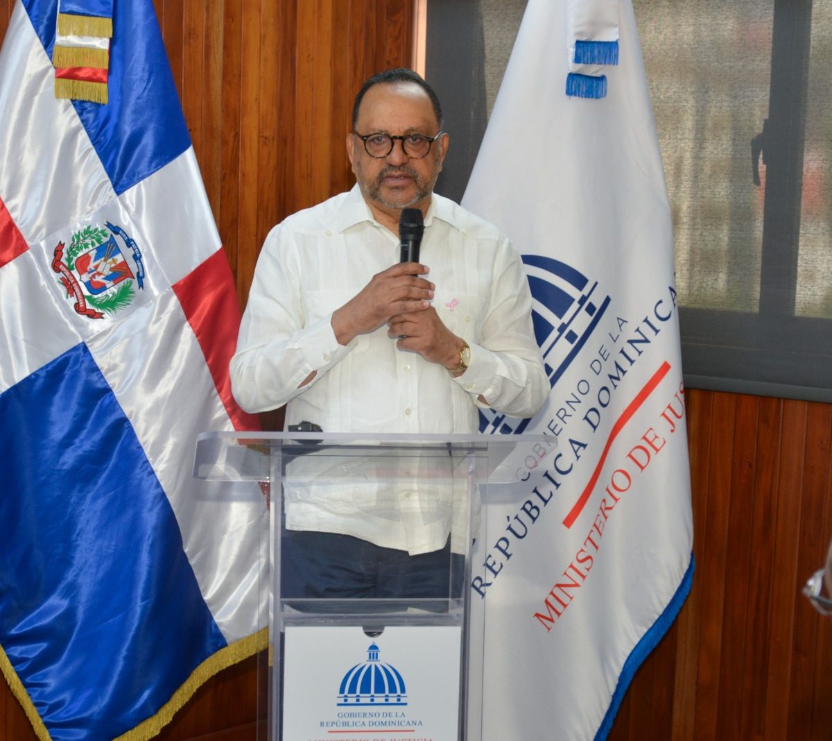 Ministerio de Justicia juramenta comité electoral para elegir miembros de Comisión de Integridad Gubernamental