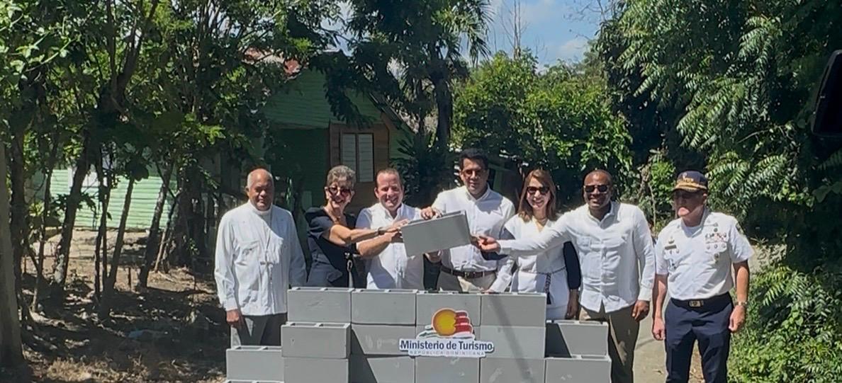 David Collado deja iniciadas obras en Maimón, Puerto Plata, por más de RD$168 millones