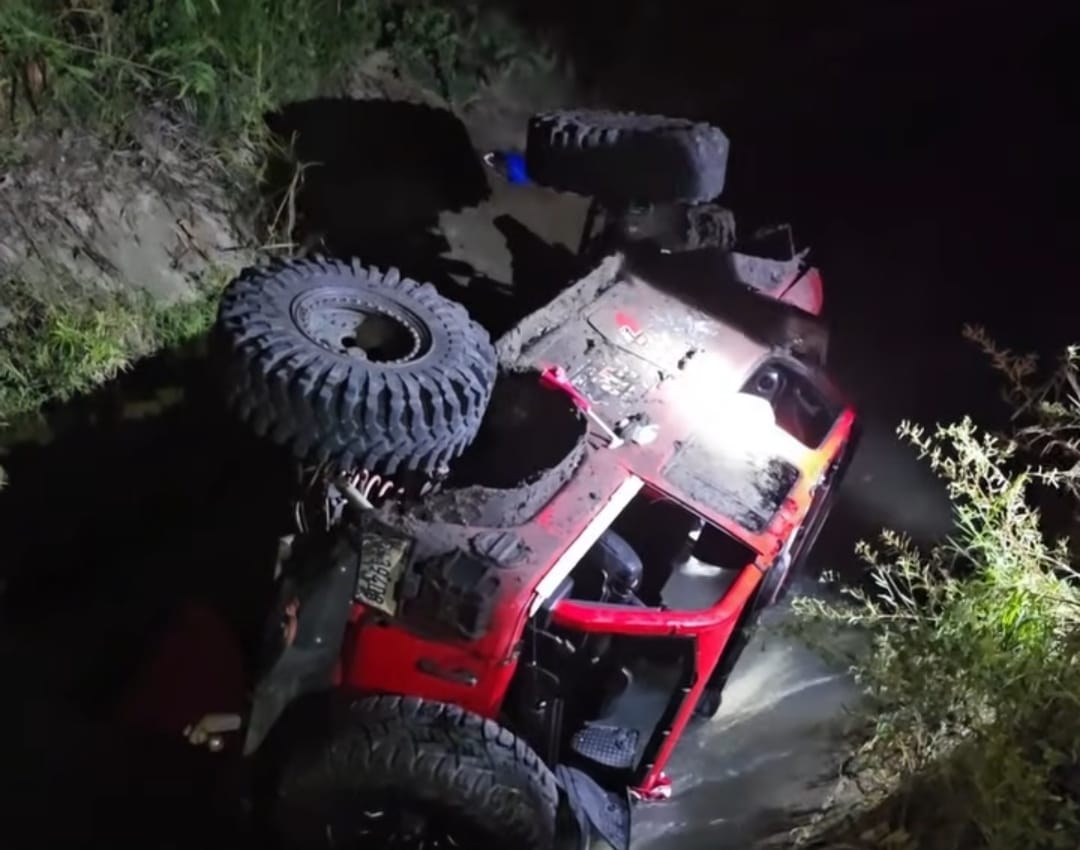 Alcalde de Juan de Herrera y otro hombre sufren accidente