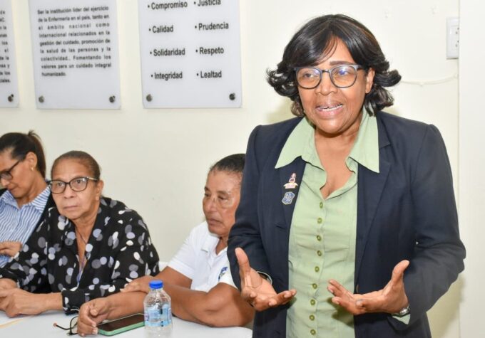 Martha Cordero gana elecciones de Colegio Enfermería para período 2026-2029