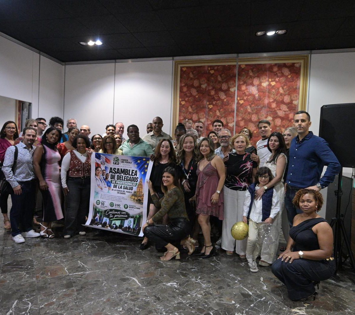 Médicos dominicanos en Europa respaldan el proyecto de Leonel Fernández
