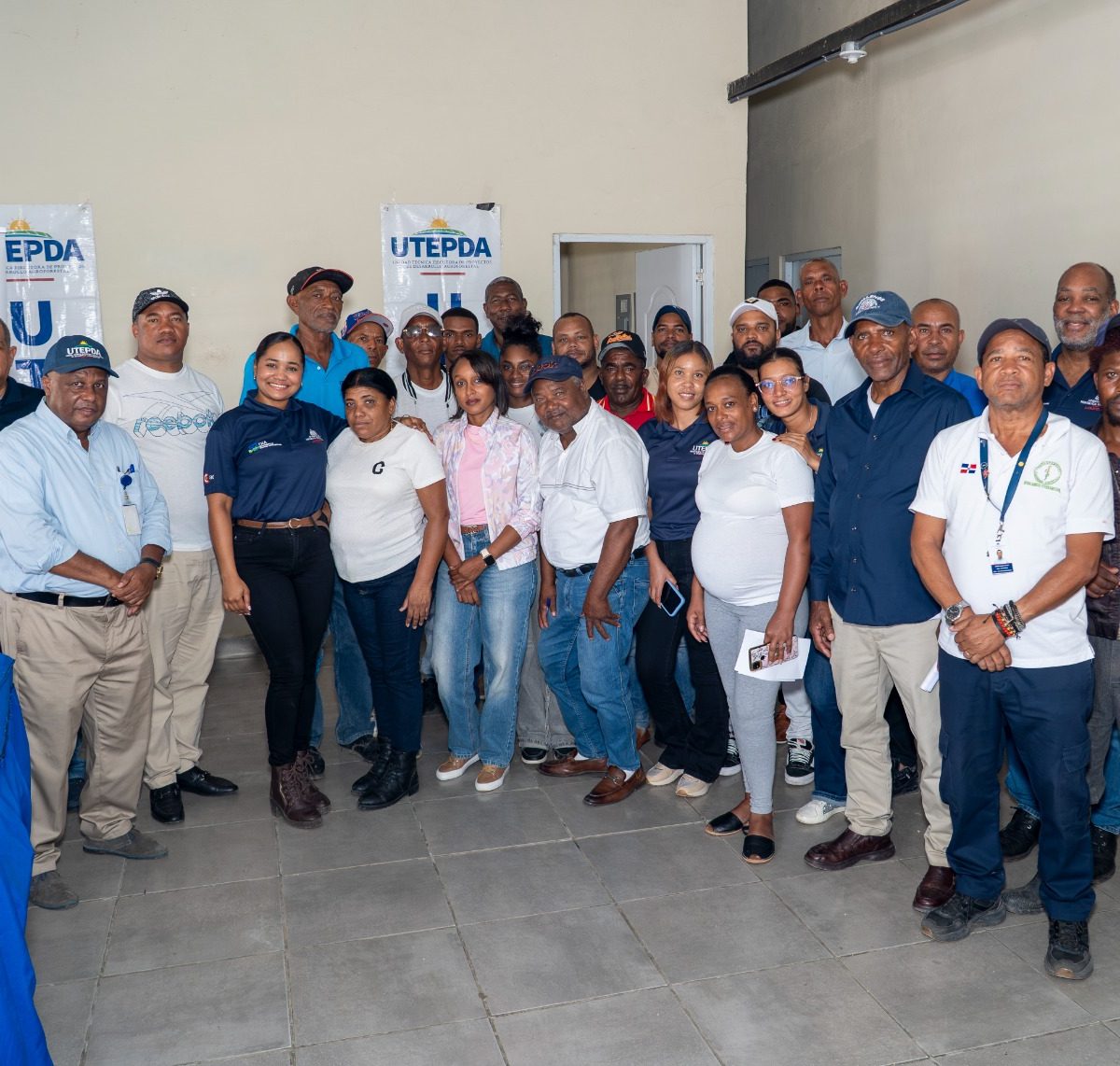 Utepda y Agricultura capacitan productores de aguacate Hass para exportación a China