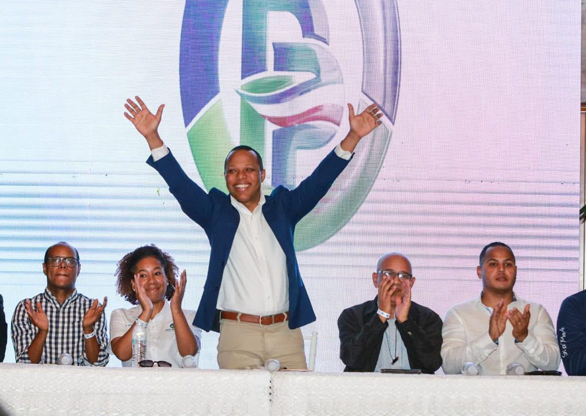 País Posible celebrará su séptimo aniversario con ofrenda floral y misa de acción de gracias