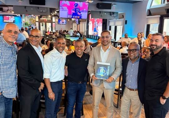 RD Confía celebra encuentro en Florida en apoyo a David Collado