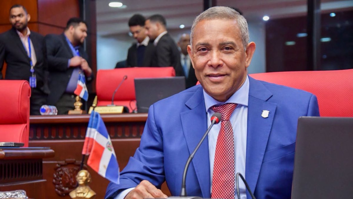Senador Romero somete proyecto de ley para proteger la producción nacional de arroz