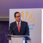 Ministro Freund afirma instituciones deben superar desafíos del presente y anticiparse a retos del futuro