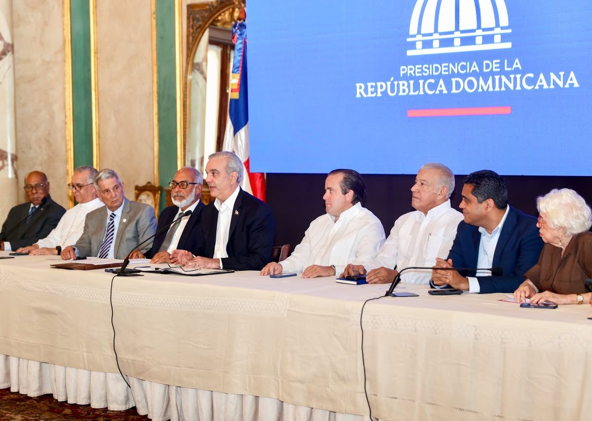 Gobierno destina RD$2 mil MM recuperados de corrupción para construcción de obras en más del 47% del país