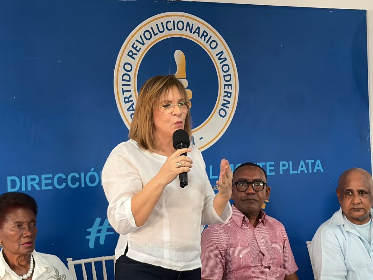 Yadira Henríquez llama a la unidad del PRM y afirma que el partido ganará elecciones de 2028