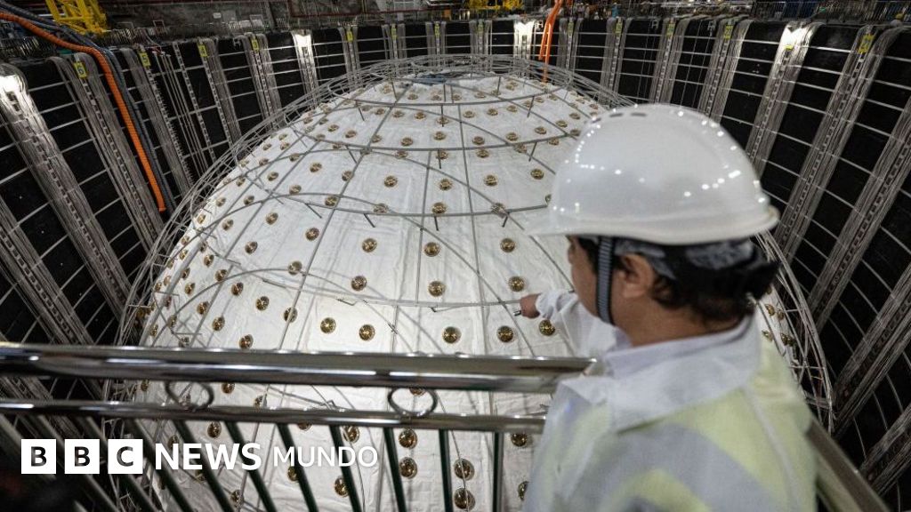 Qué son los neutrinos, las "partículas fantasma" del universo por las que el belga Francis Halzen ganó el Nobel de Física