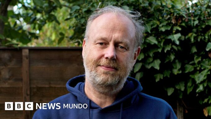 "Me olvidé secretos de Estado en un tren: soy la prueba de que es posible recuperarse del mayor error de tu vida"