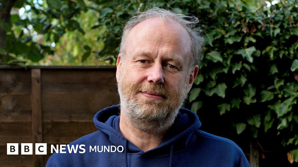 "Me olvidé secretos de Estado en un tren: soy la prueba de que es posible recuperarse del mayor error de tu vida"